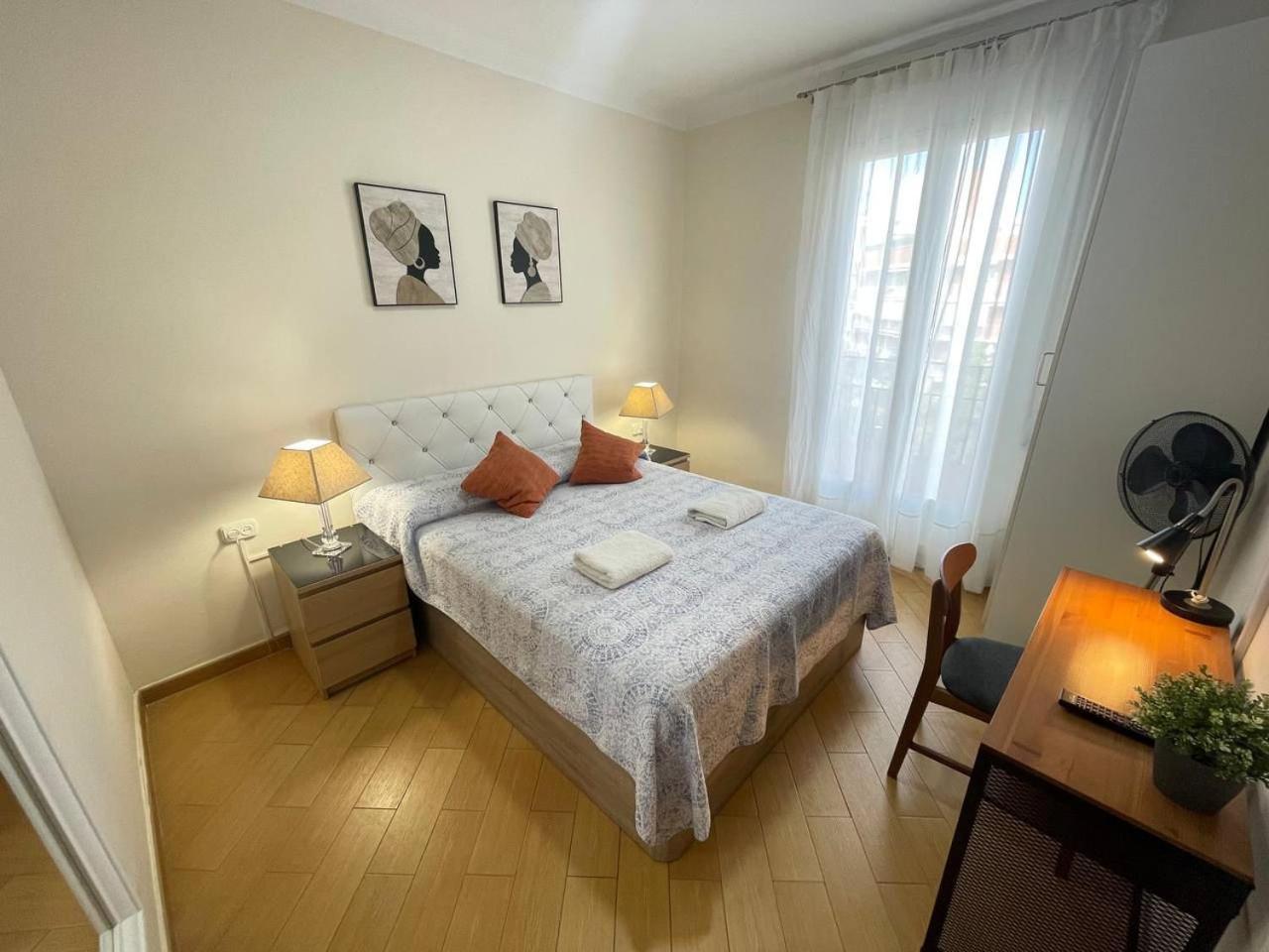 Alojamiento Nuevo Valenci Barcelona Exterior foto